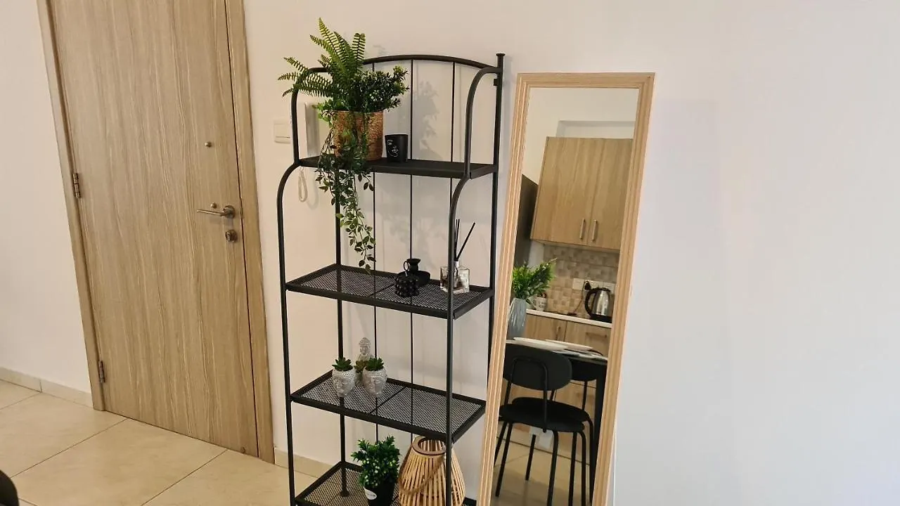 Stay Novel Apartment Larnaca